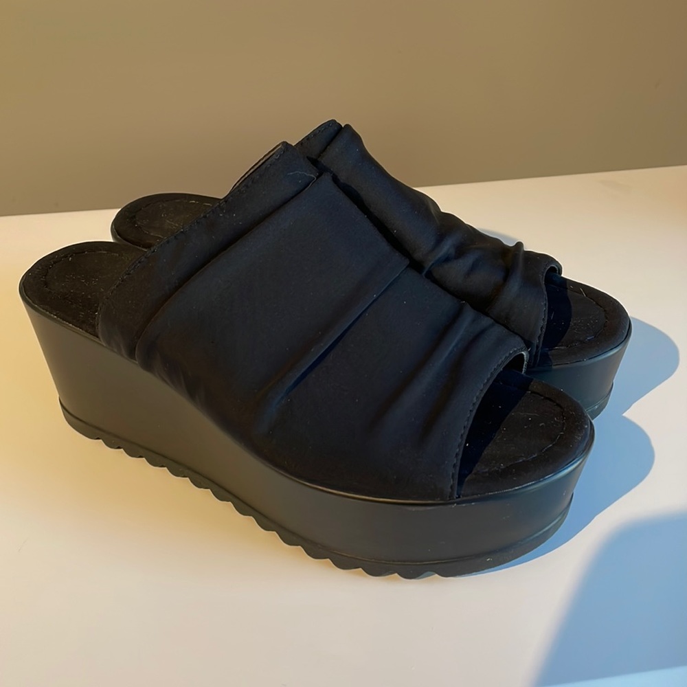 Harlow Platform Sandals